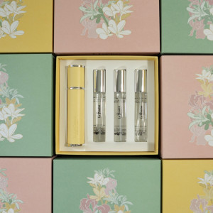 Coffret Découverte Le Poudré - Eau de Parfum Frangipanier Coffret Découverte Le Poudré - Eau de Parfum Frangipanier